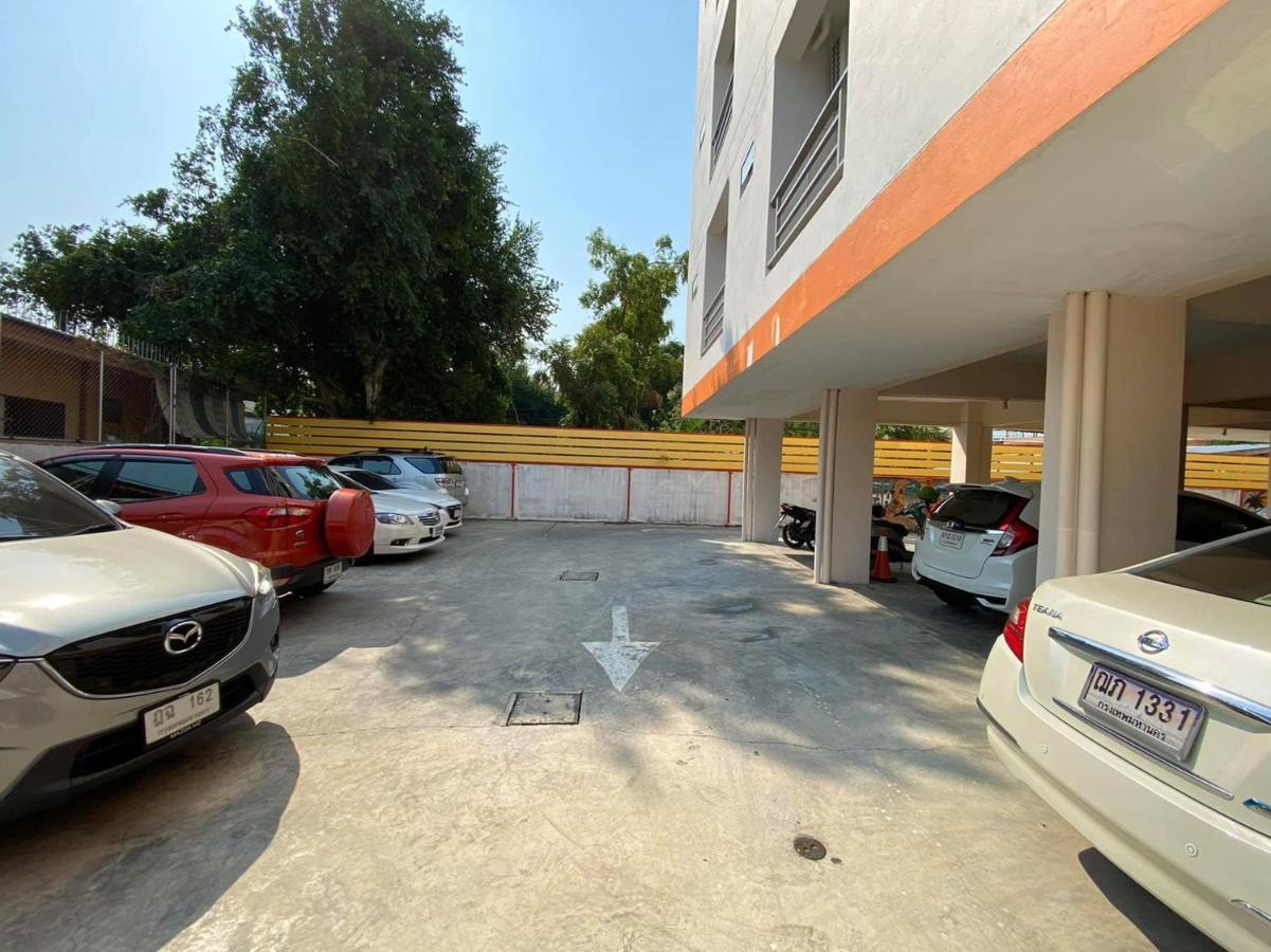 V At Bangsaen Exterior foto